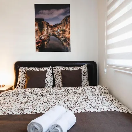 Apartmán Centar Lux New *