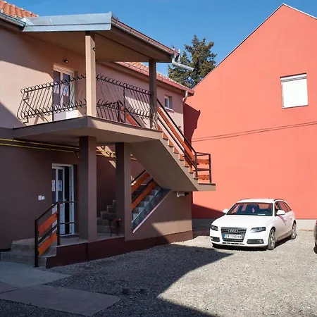 Centar Lux New * Zrenjanin