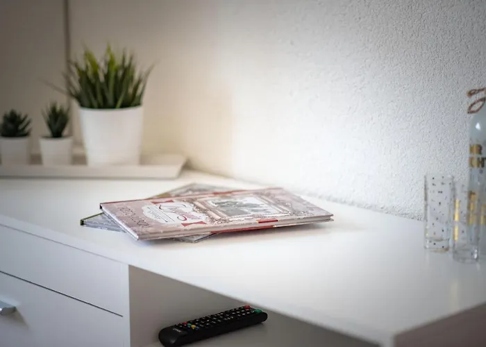 Centar Lux New * Ζρένιανιν